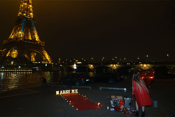 photo tour eiffel nuit port debilly décoration demande en mariage