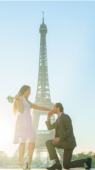 engagement photography paris eiffel tower sunrise