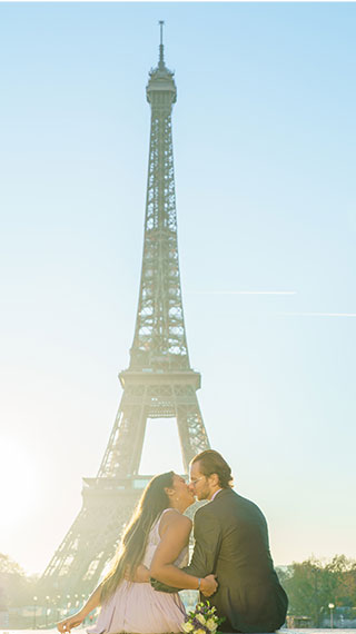 engagement photography paris eiffel tower sunrise