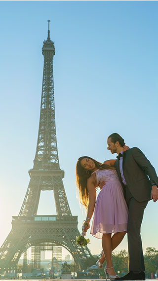 engagement photography paris eiffel tower sunrise