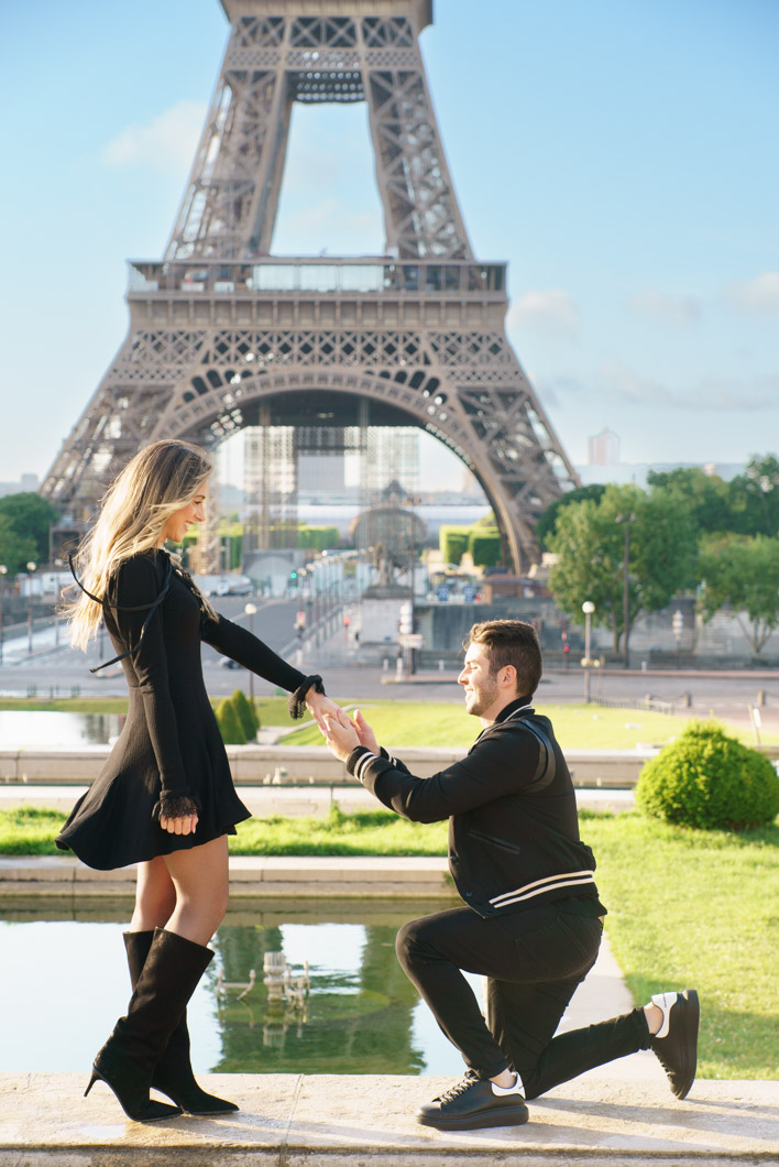Paris marriage proposal Eiffel Tower sunrise