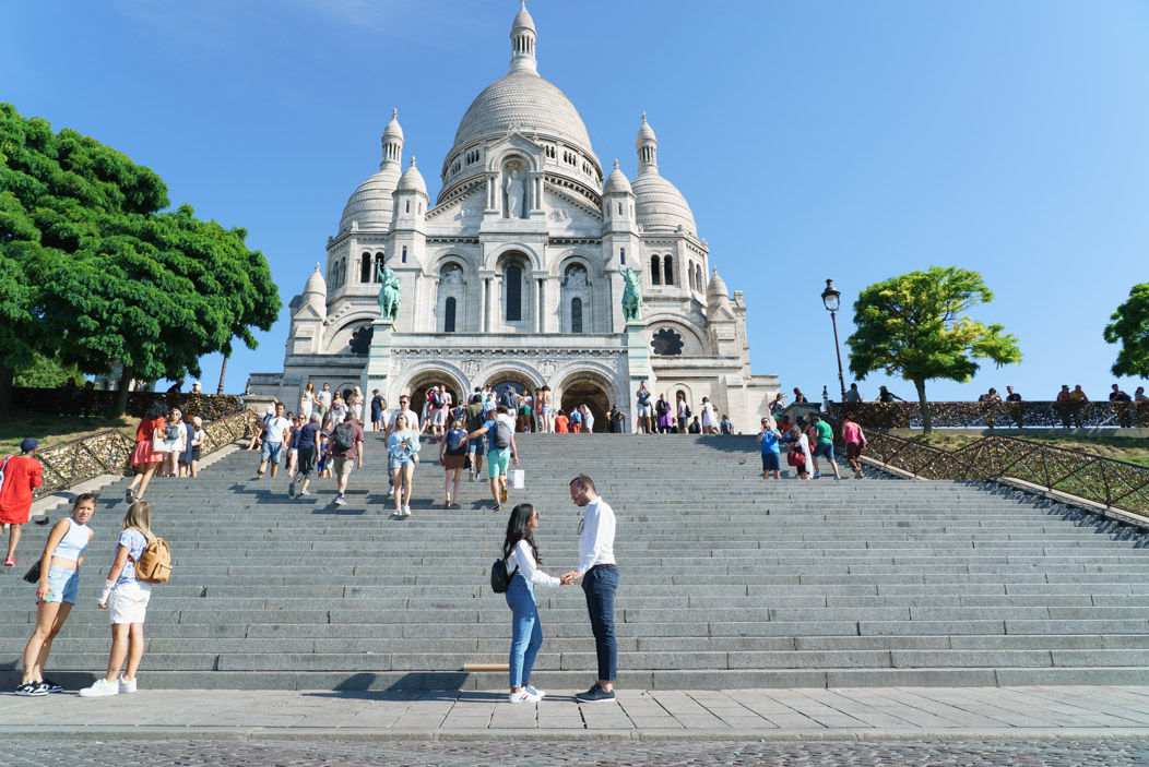 surprise proposal montmartre paris