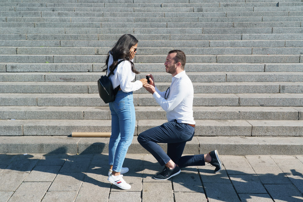 surprise proposal montmartre paris