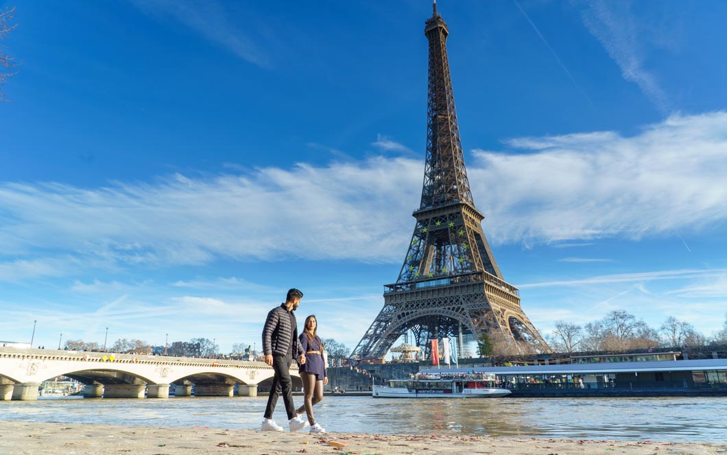 proposal paris eiffel tower port debilly